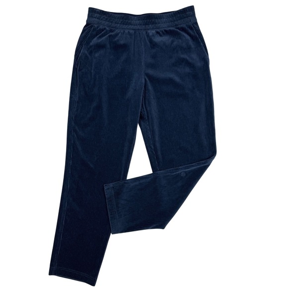 Lululemon Scuba 7/8 Length Velvet Cord Pant Women Size 6 True Navy Athleisure - Picture 2 of 10
